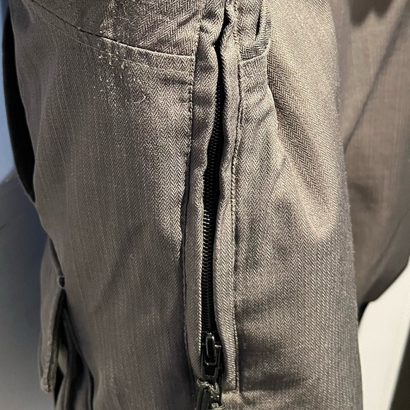 Nobis Down Coat (short) - Picture 11 of 14